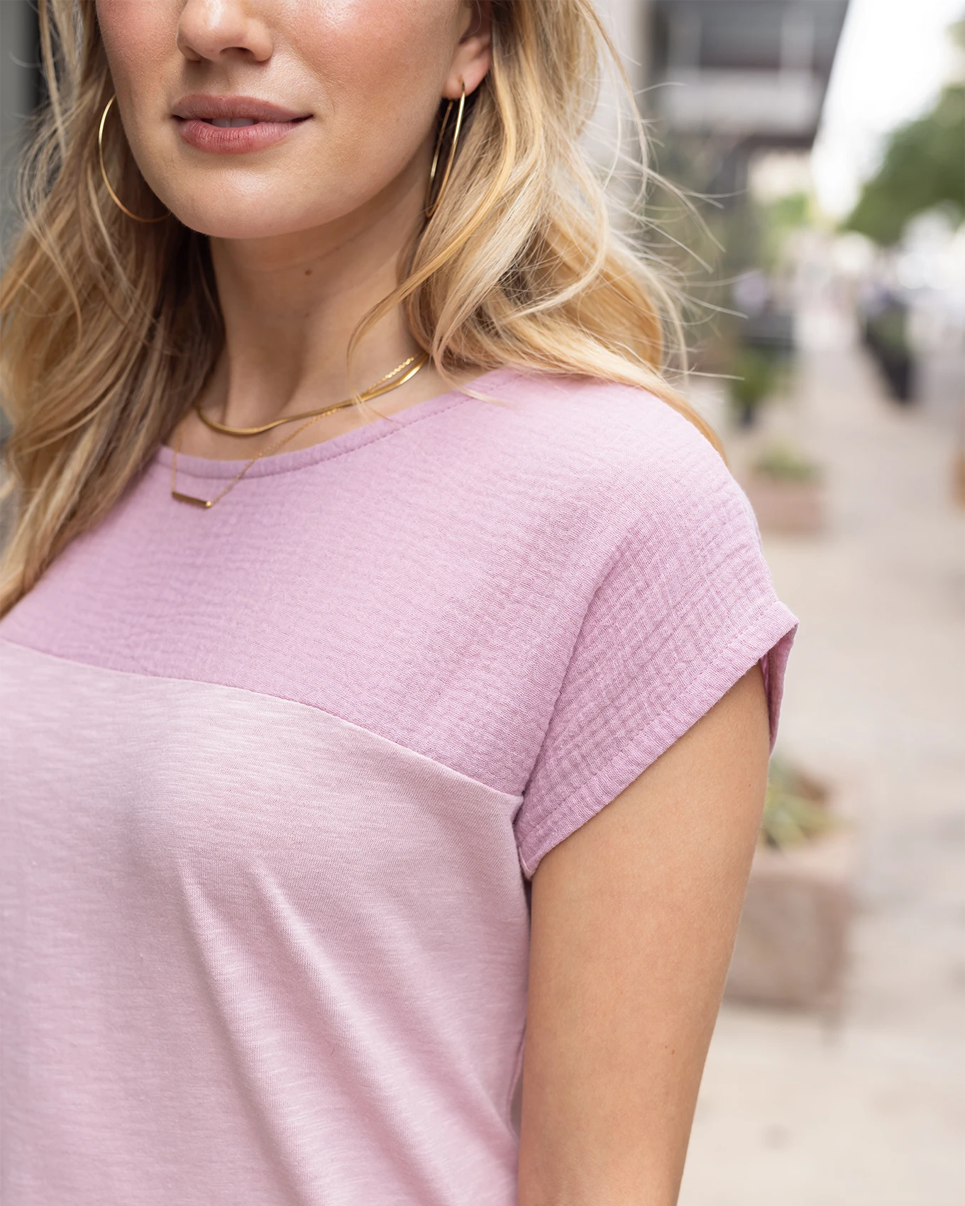 Pink tee details