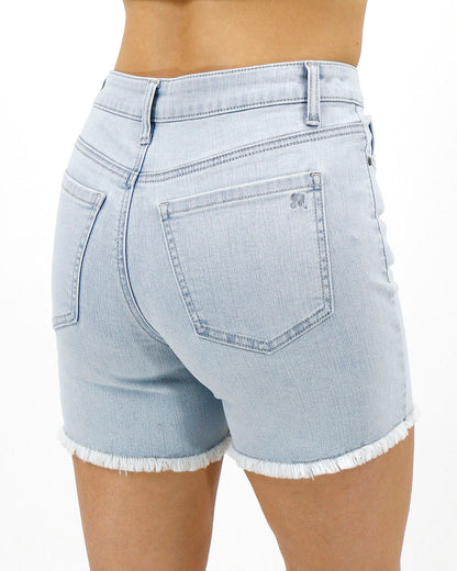 Mel's Fave Non-Distressed Denim Shorts in Light Wash