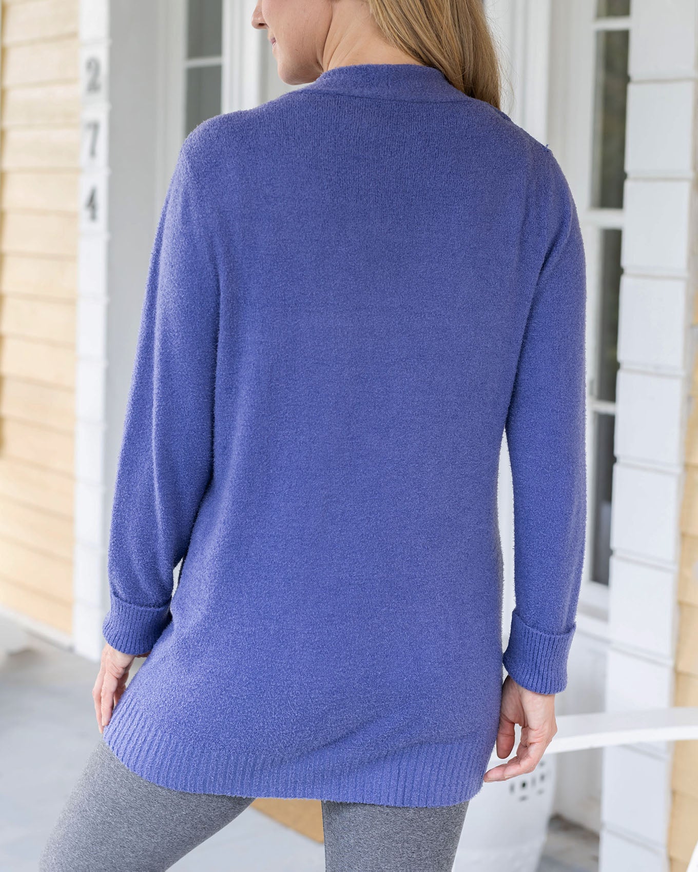 back view of periwinkle bambu wrap up