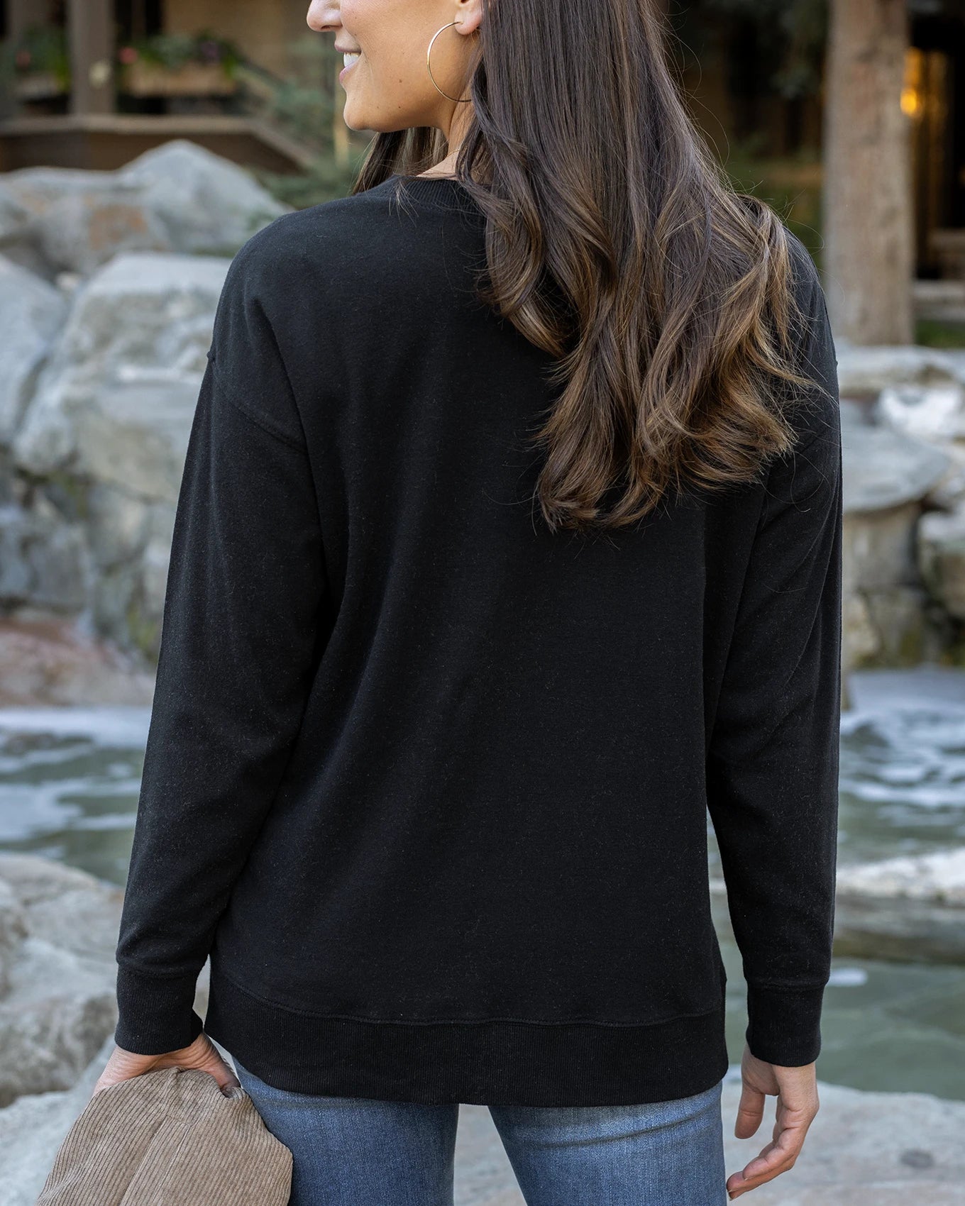 black tee
