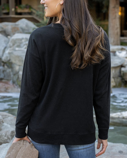 black tee