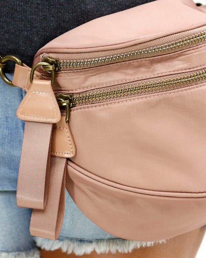 Zippered Belt Bag Dessert Sand Zipper Close Up