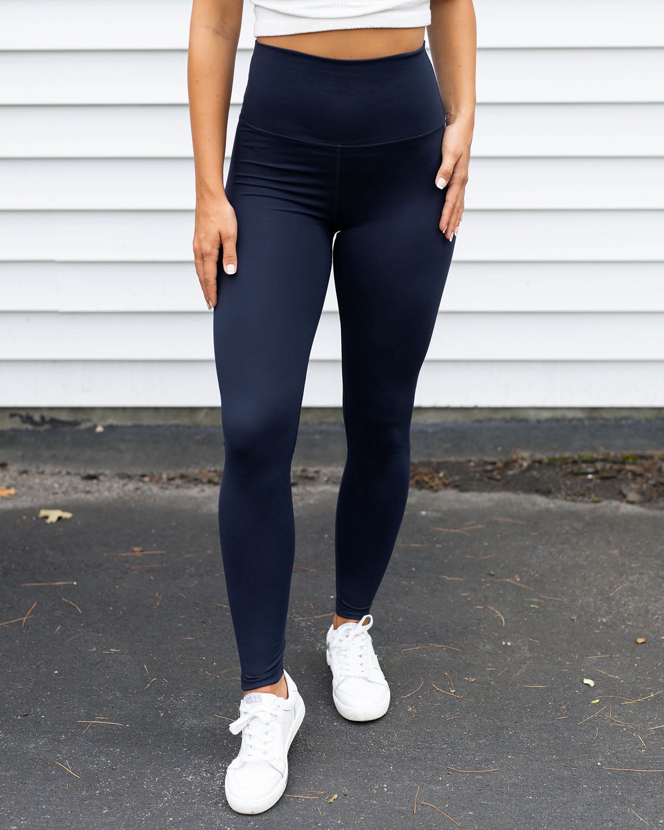 front view squat proof leggings in navy