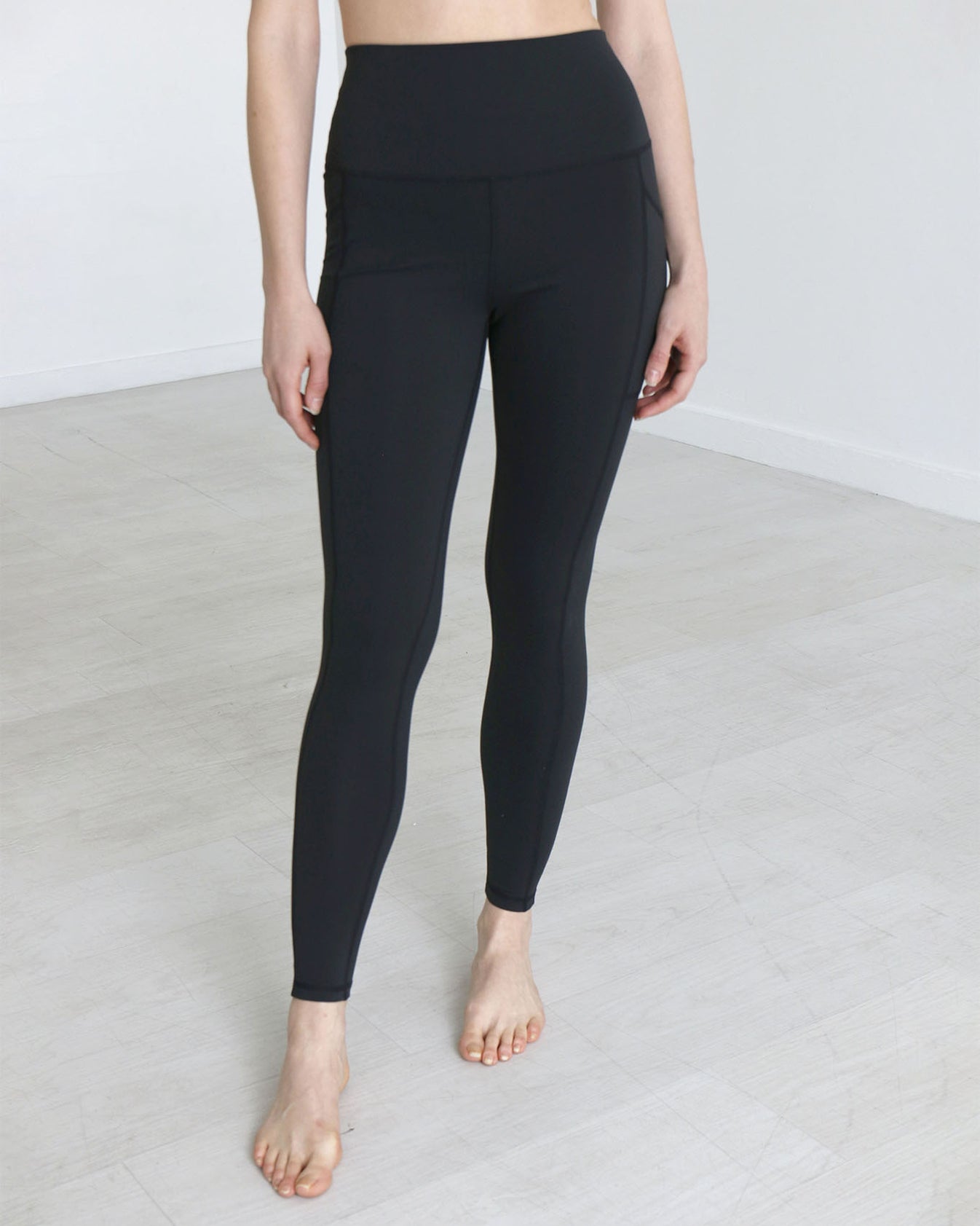 Squat-Proof Kick Flare Leggings - Black