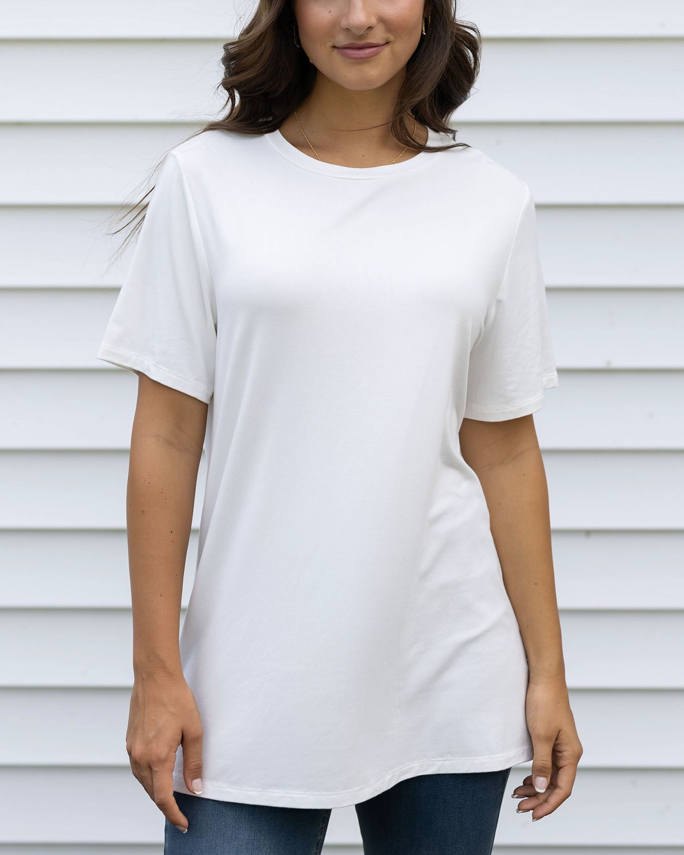 front view girlfriend basic fit tee in ivory