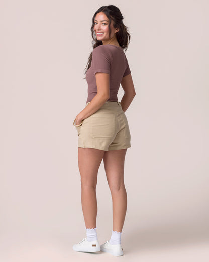 Classic Comfort Linen Shorts in Khaki