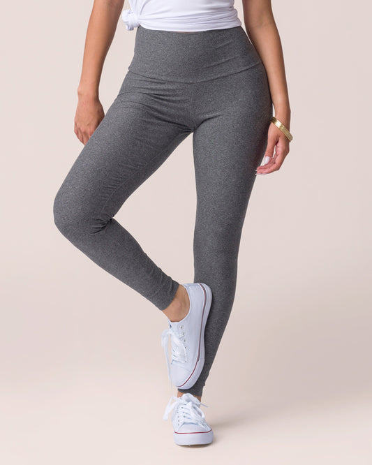 Midweight Daily Leggings in Heathered Charcoal with white tank top G&L
