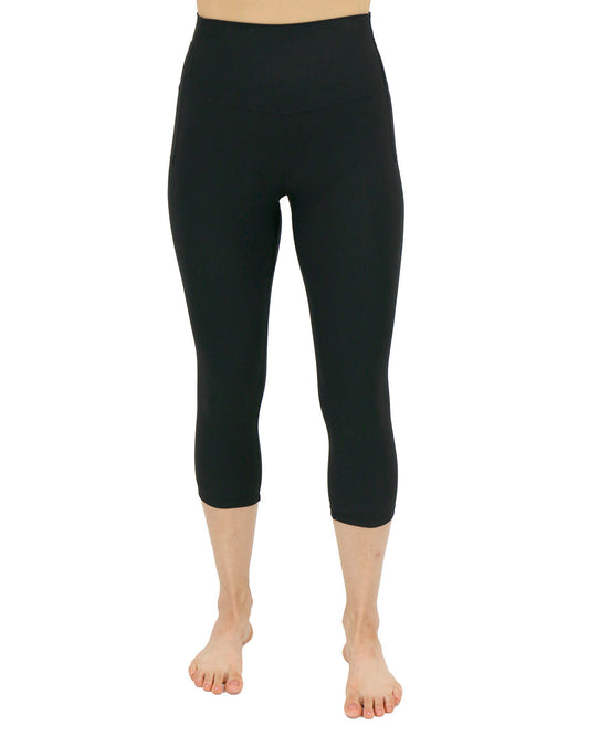 Front view of Black Cropped Mid Weight Daily Pocket Leggings 