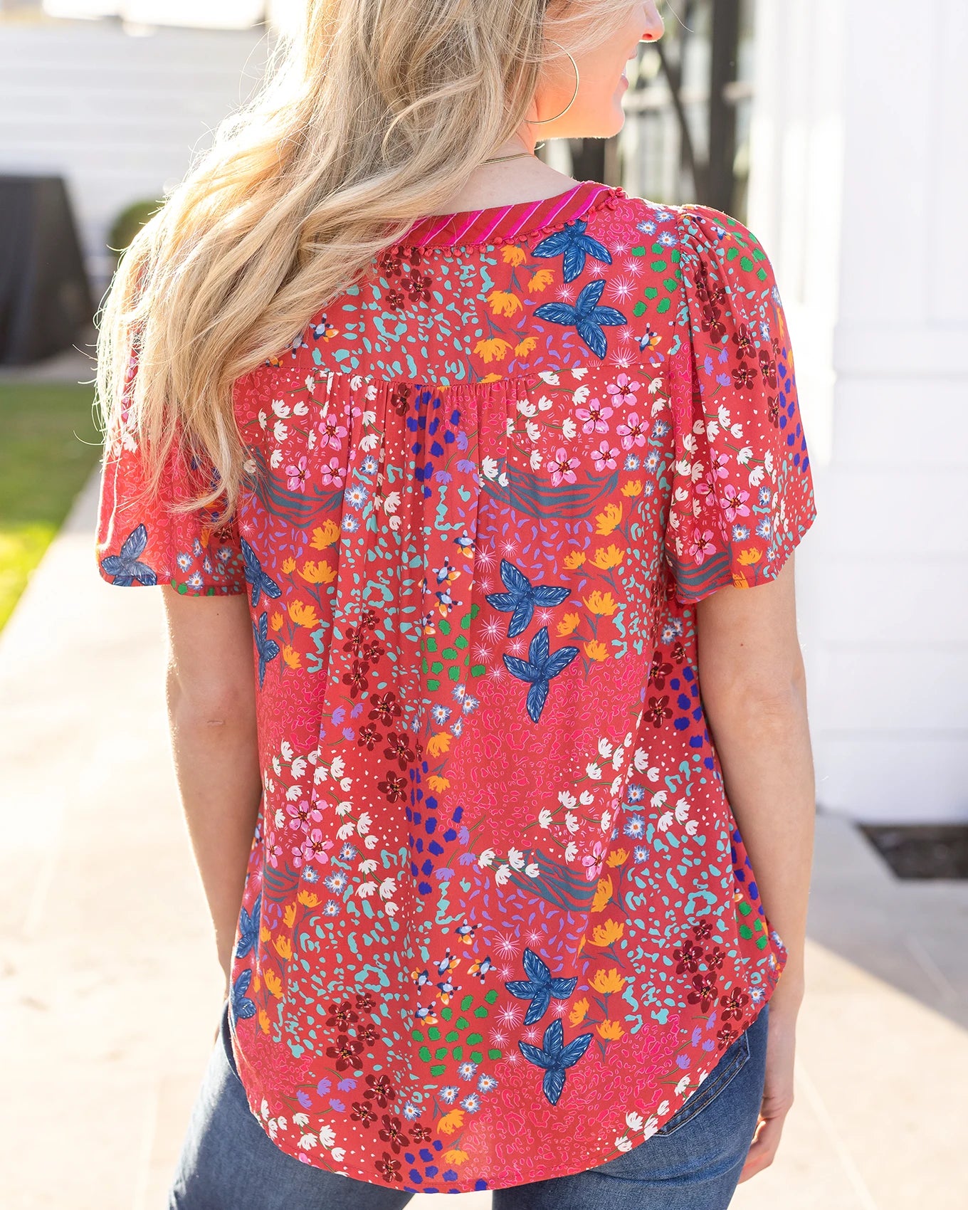 v neck top