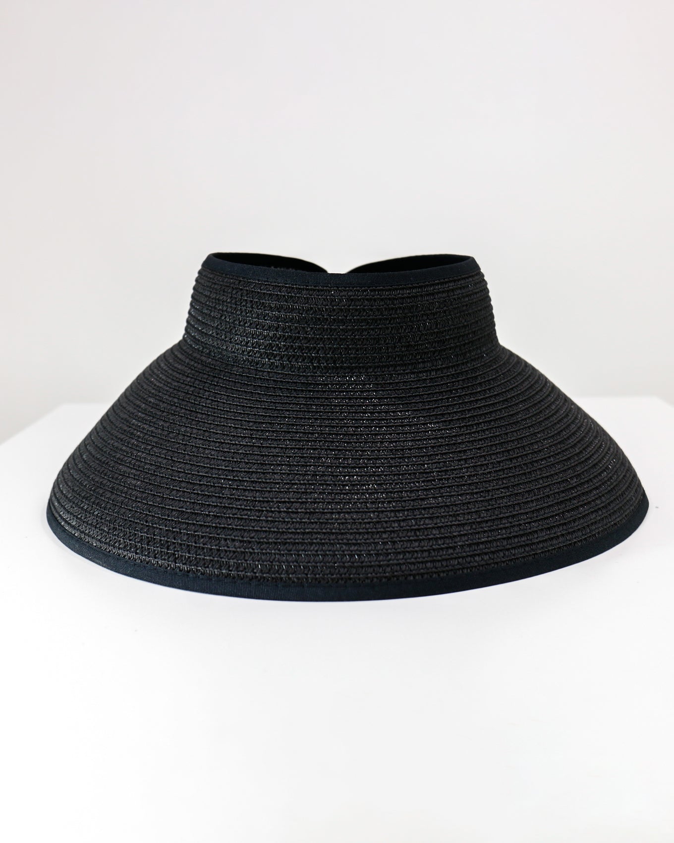 Straw visor