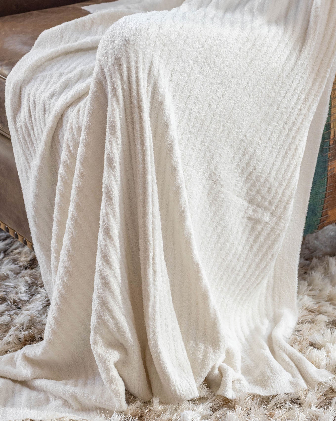 close up view of ivory bambu blanket