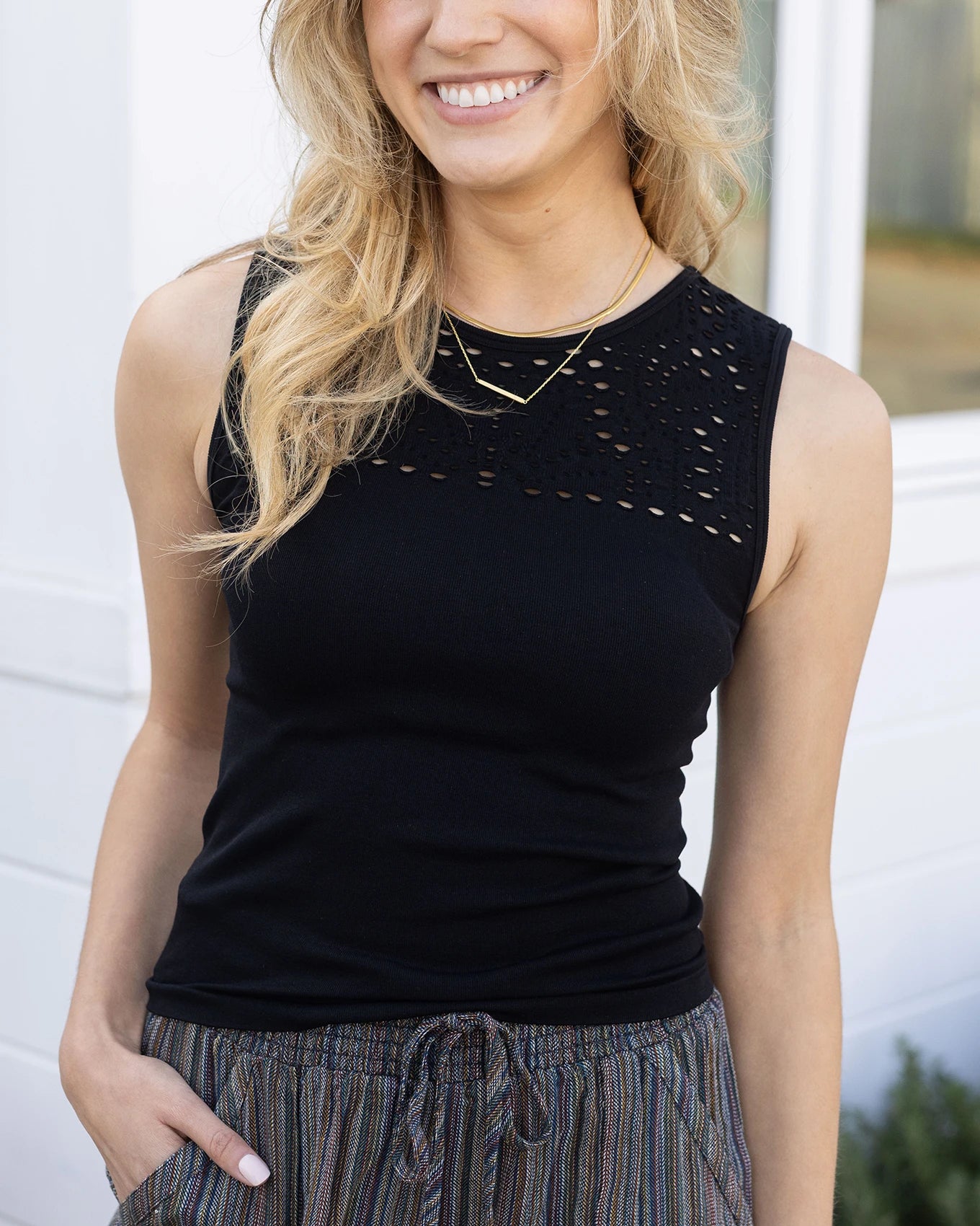 Seamless Cut-Out Layering Tank in Black