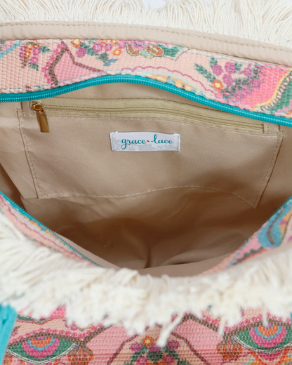 Summer Fringe Tote in Tapestry