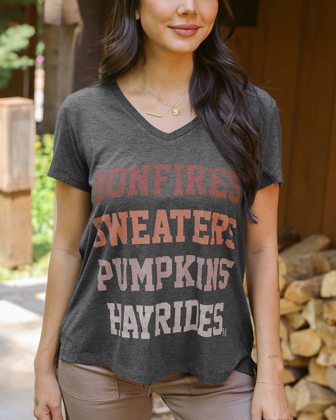 V neck graphic tees cheap