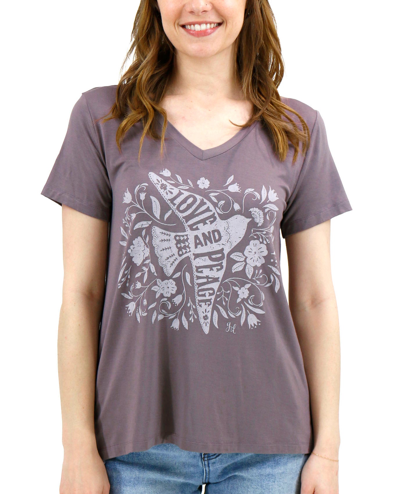 Graphic v neck t shirts outlet