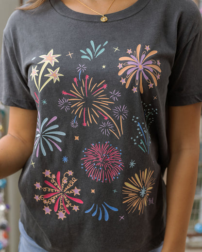 Women's Graphic Tees Vintage Fireworks Close Up