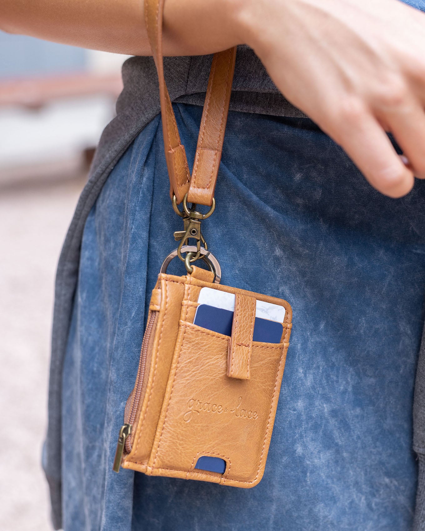 wristlet wallet in brown