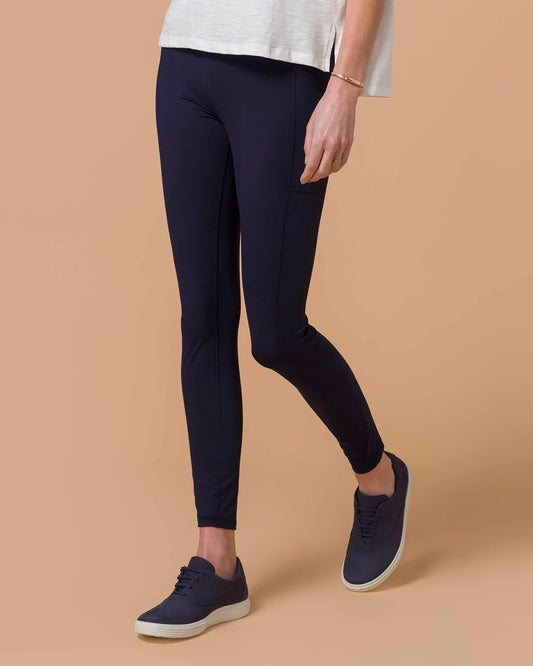 Best Squat Proof Leggings in Navy