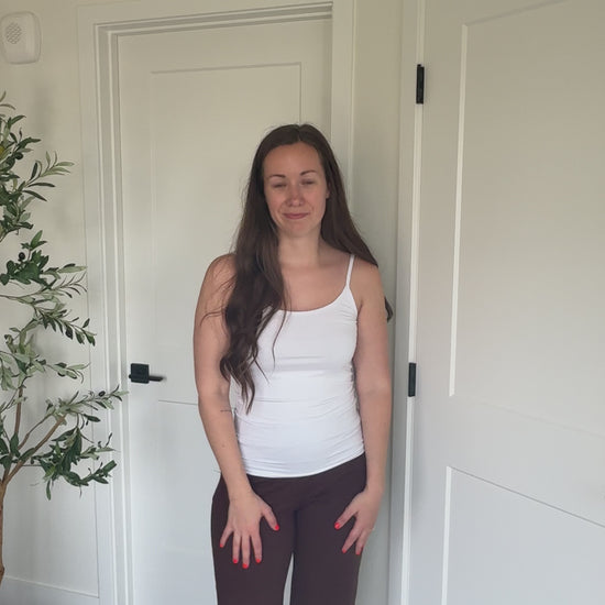 Try-on video of a model wearing the Weekend Ease Cropped Pant in Brown.