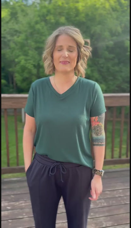 Erin Wearing the Scuba Pant in Navy