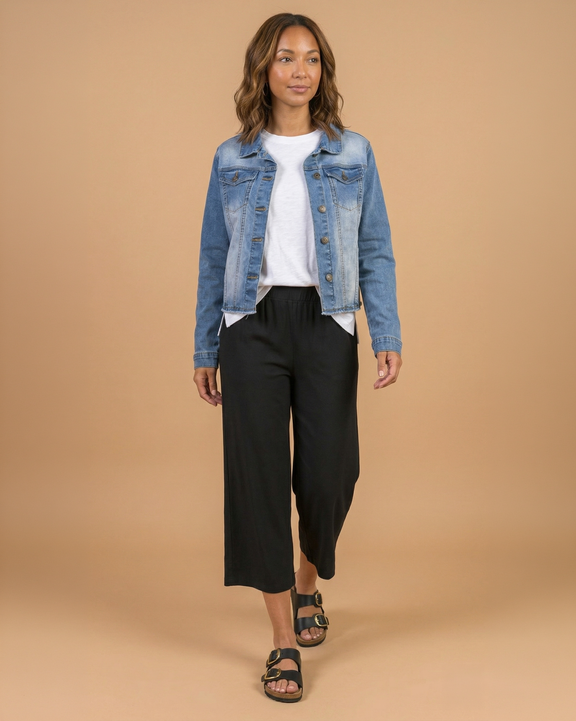 Weekend Ease Wide Leg Crop Pant