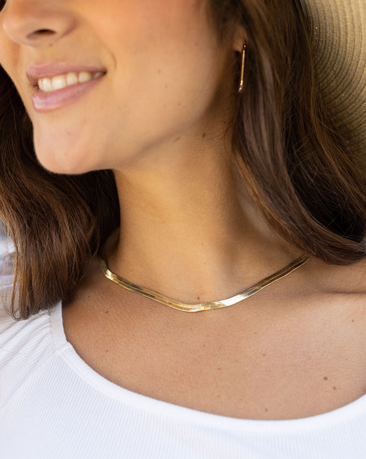 Snake Chain Necklace in Gold