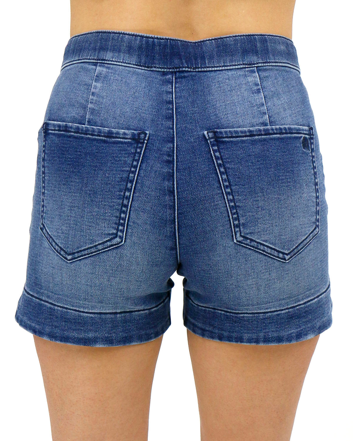 Ultimate Denim Shorts in Mid-Wash