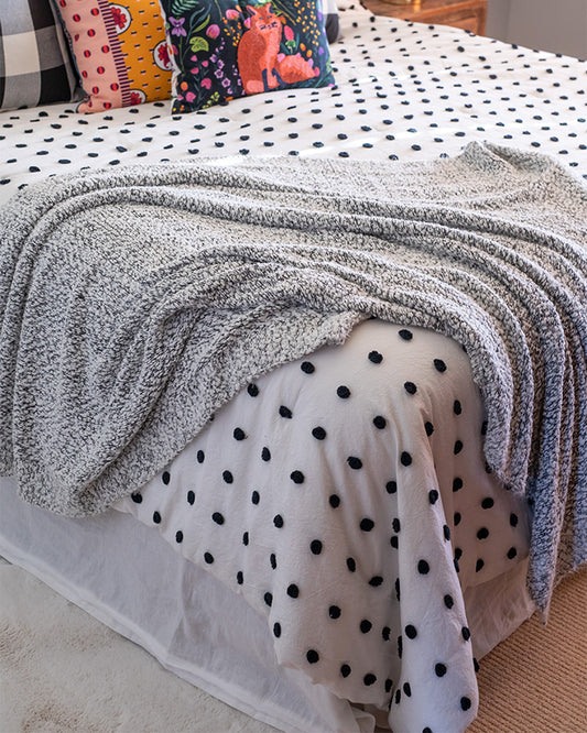 Wubby Blanket in Salt & Pepper