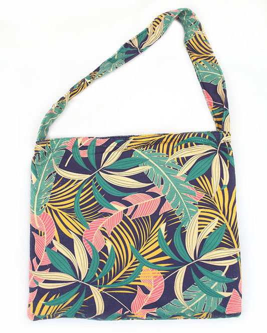 Convertible Beach Towel Bag in Panama Leaves