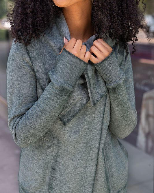 Fleece Wrap Up in Washed Evergreen