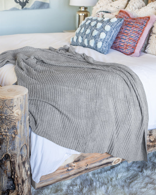 Plush Bambü Blanket in Grey Cloud