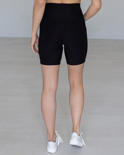 Live-In Pocket Biker Shorts in Black