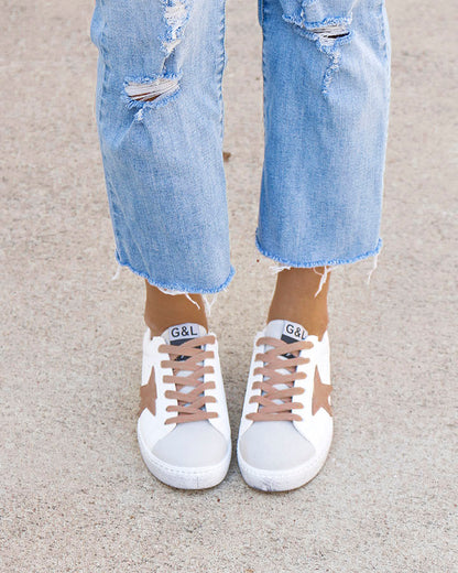 Star Sneaker in White Neutral