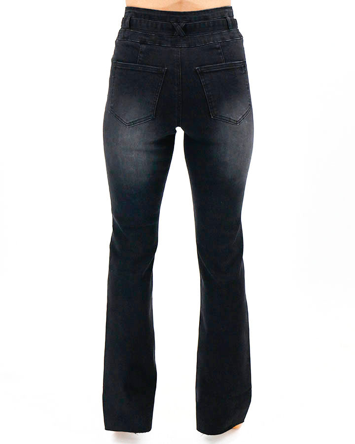 DOs & DON'Ts of styling flare jeans., SPRING STYLING Flare jeans are, flared black jeans kenya